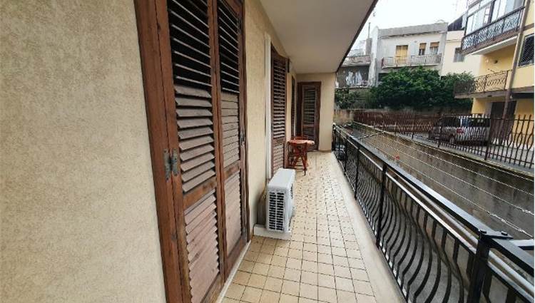 BALCONE
